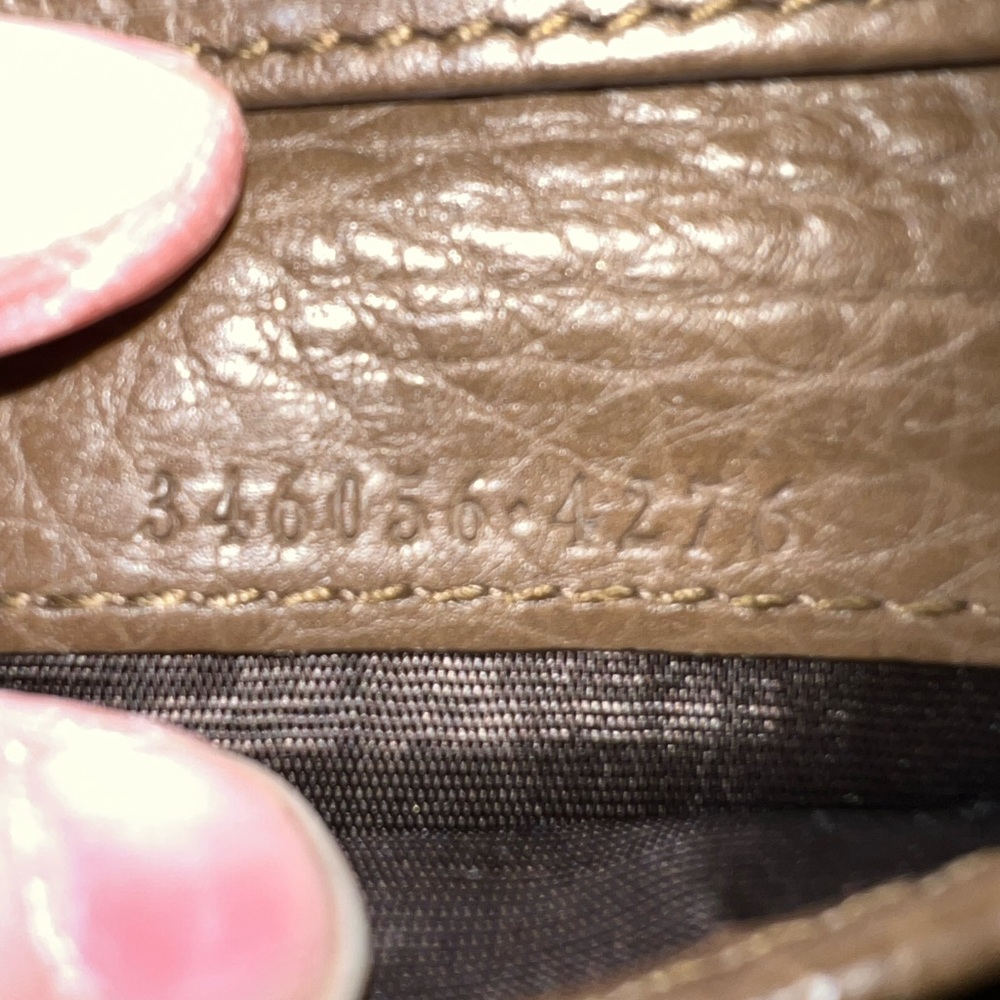 GUCCI Vintage Tan Leather Zip Around Wallet - Picture 3 of 16